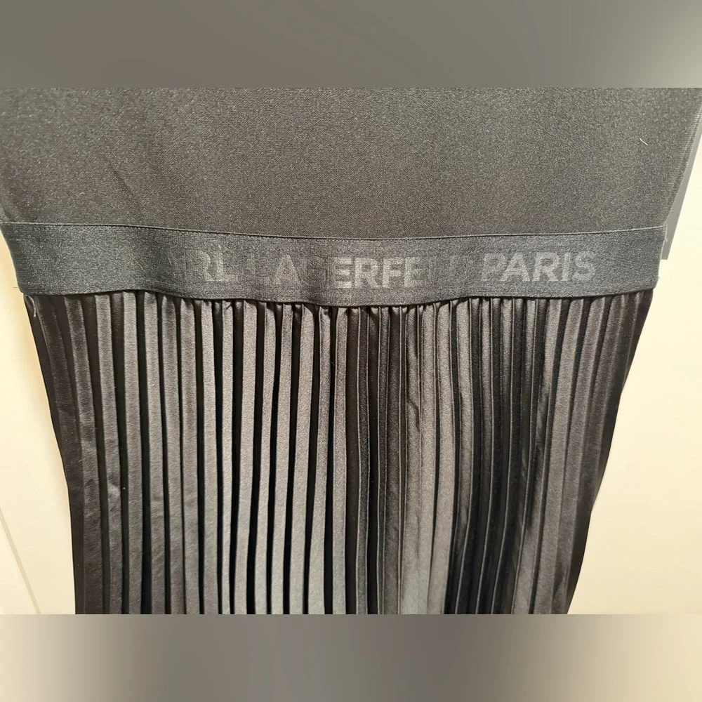 NWT. Karl Lagerfeld Monogramed Mixed-Media Pleated Midi Dress - Picture 8 of 10